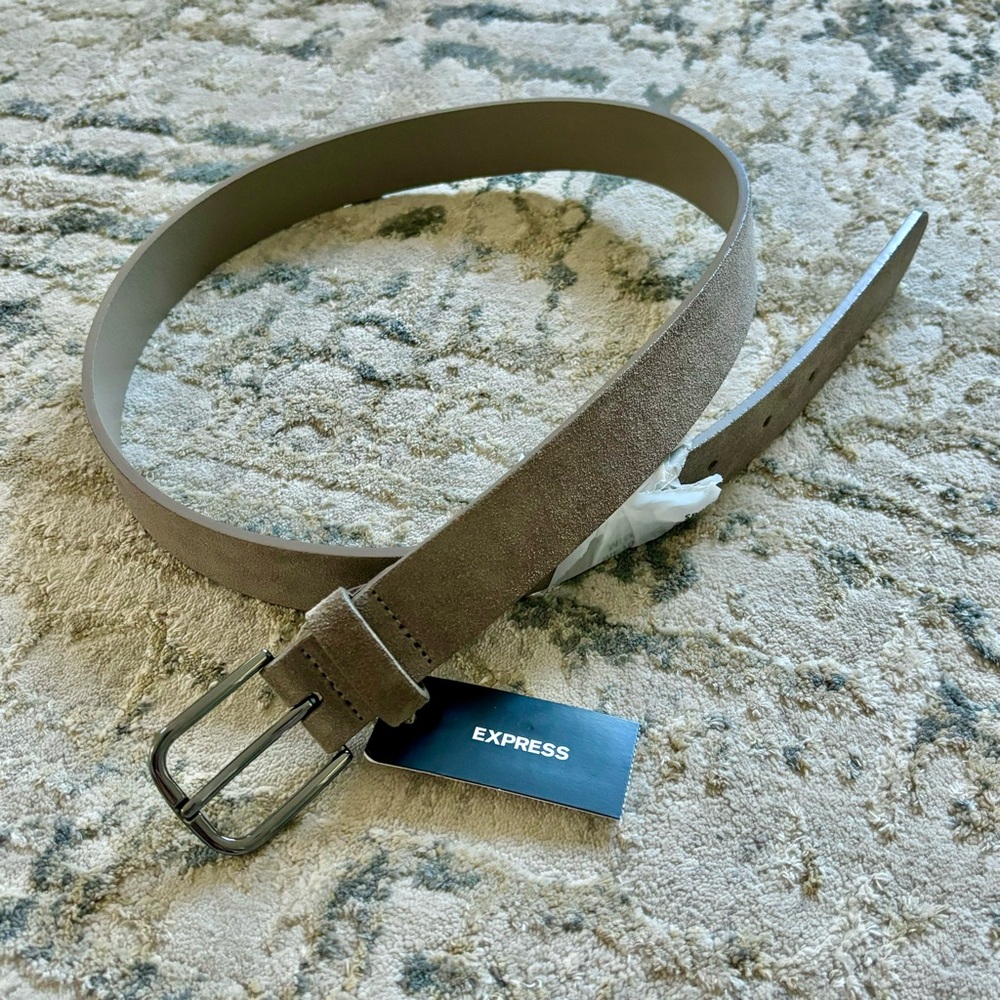EXPRESS Genuine Suede Leather Belt (NEW Mens‎ 30/32 gray)